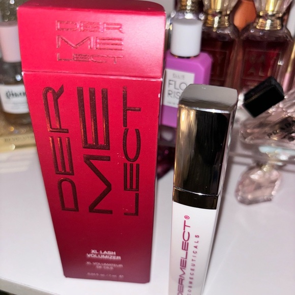 ๐NEW DERMELECT Eye lashes and brow serum๐ - Picture 3 of 3